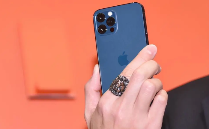 攸县苹果手机维修分享iPhone12系列重启方法教程 